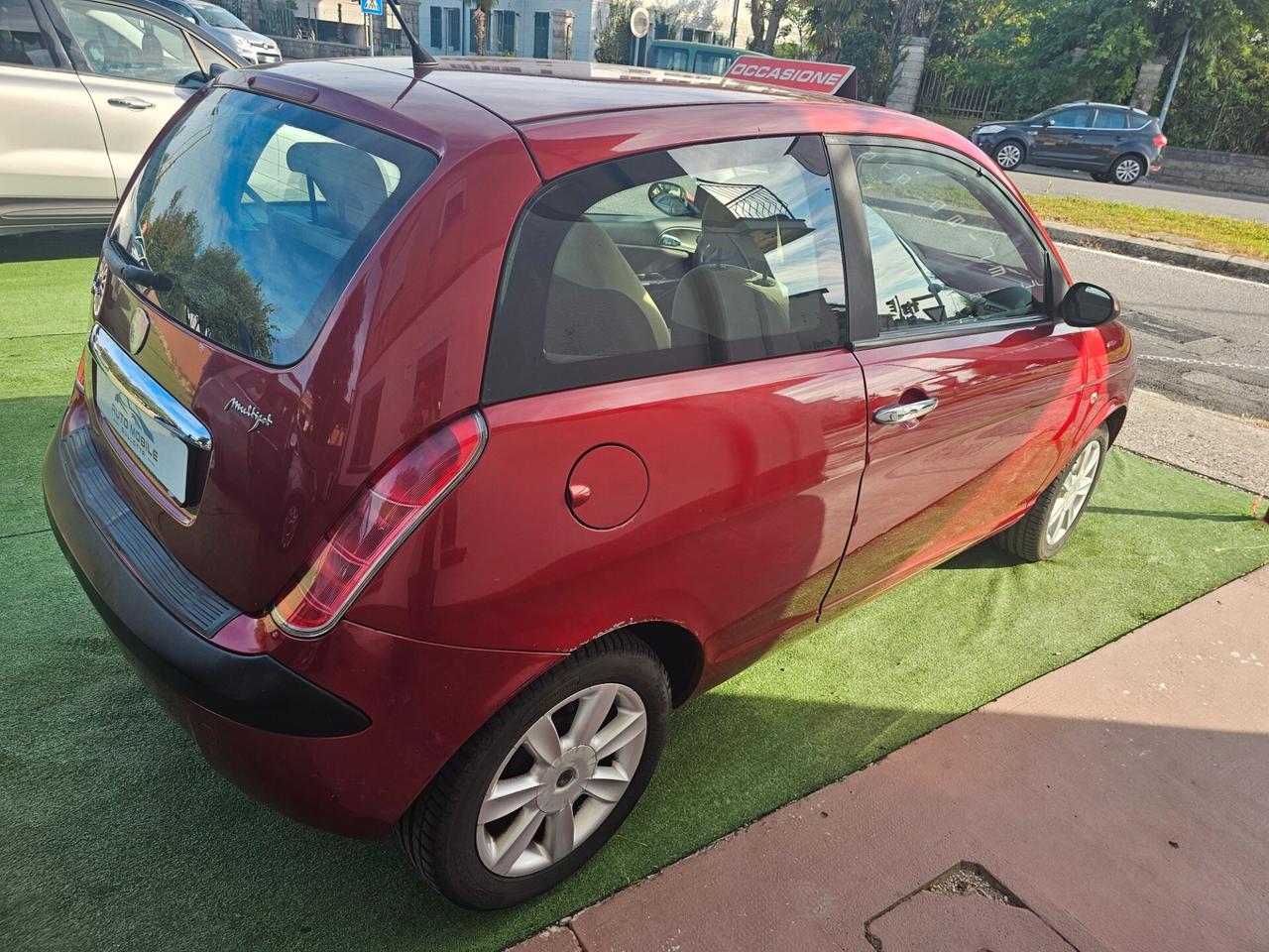 Lancia Ypsilon 1.3 Multijet 16V Platino