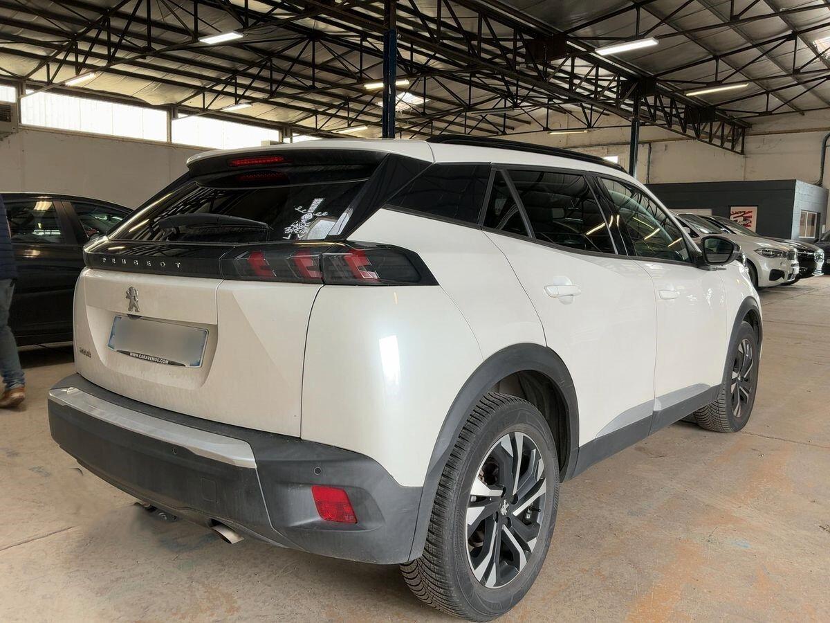 Peugeot 2008 PureTech 100 S&S Allure Pack- bianco perla