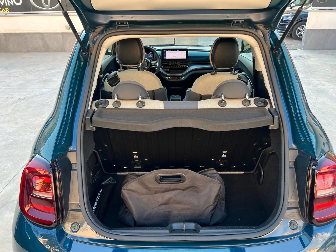 Fiat 500e Berlina 42 kWh