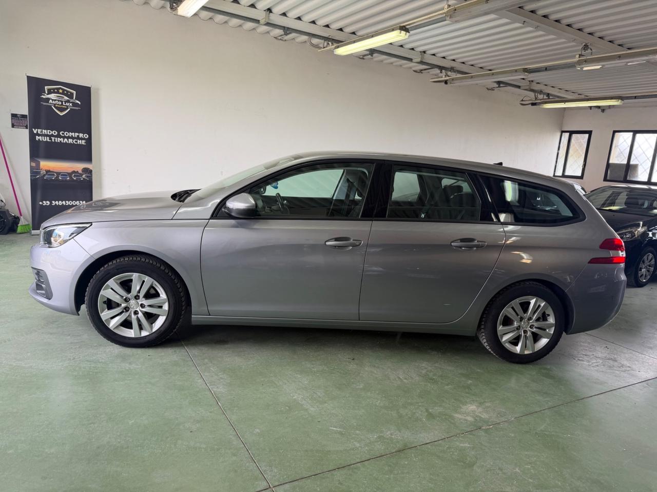 Peugeot 308 BlueHDi 130 S&S SW Allure
