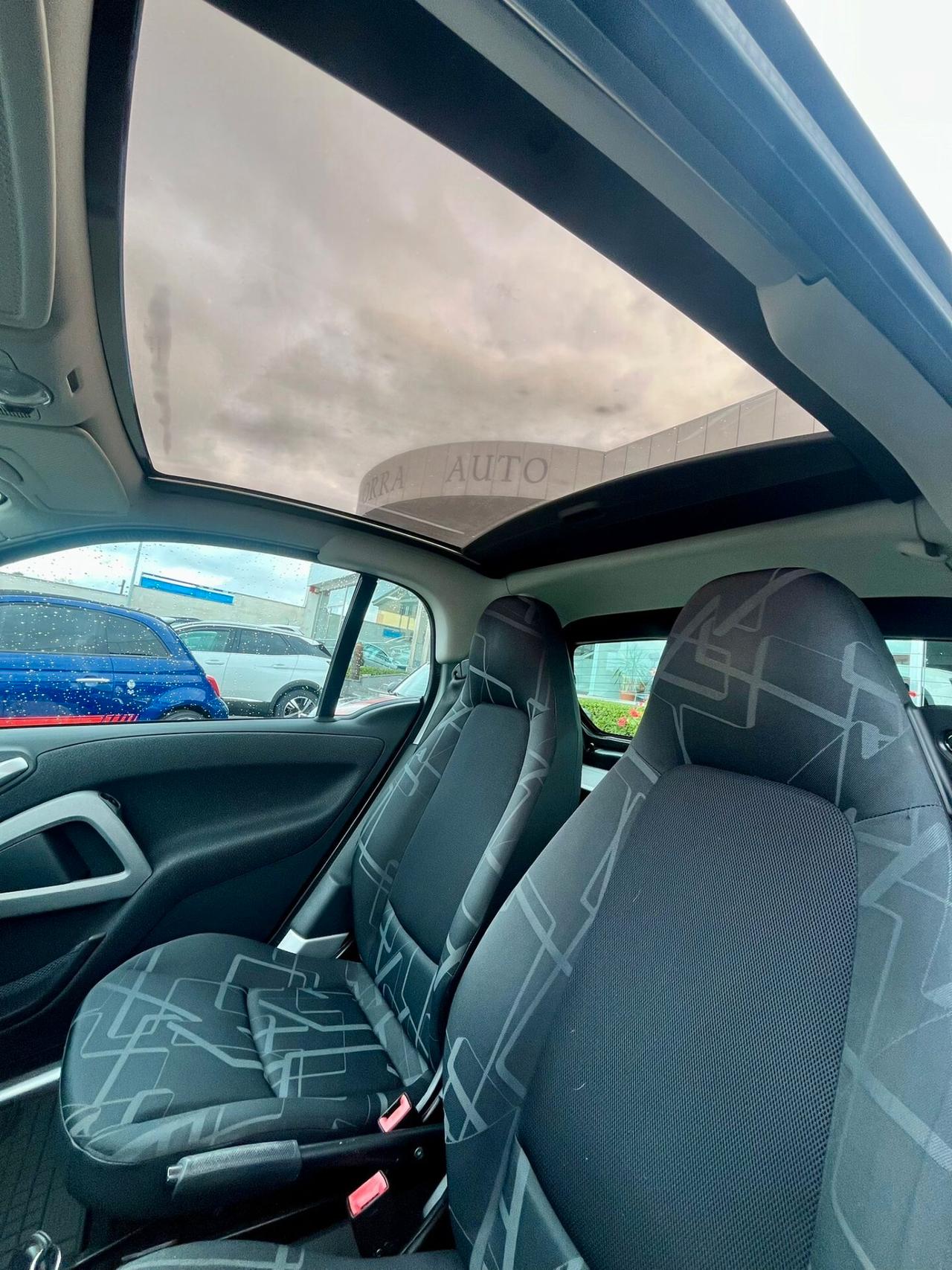 Smart ForTwo 1000 52 kW coupé passion