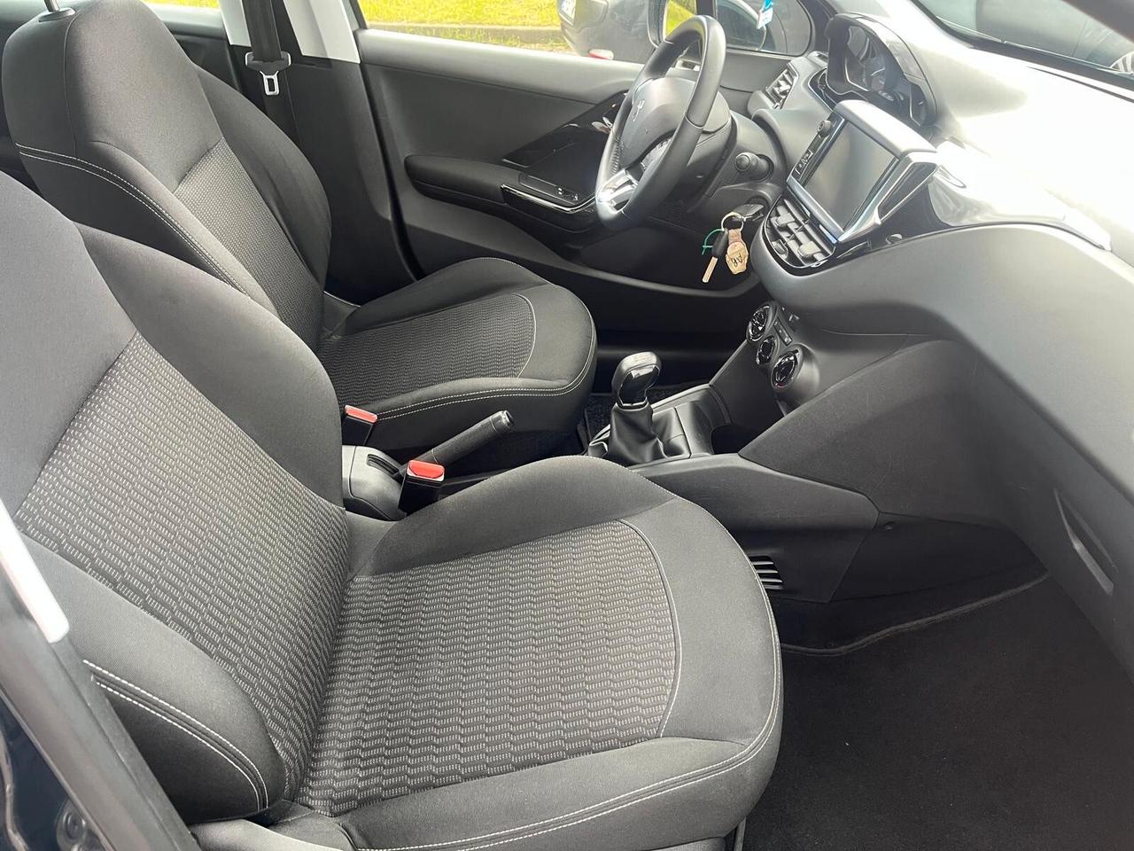 Peugeot 208 PureTech 82 5 porte Active