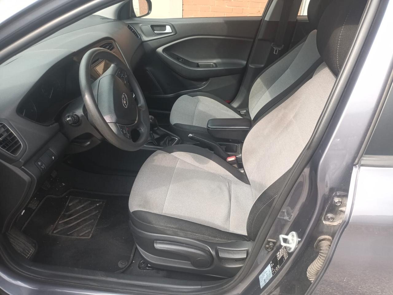 Hyundai i20 1.2 84 CV 5 porte Comfort