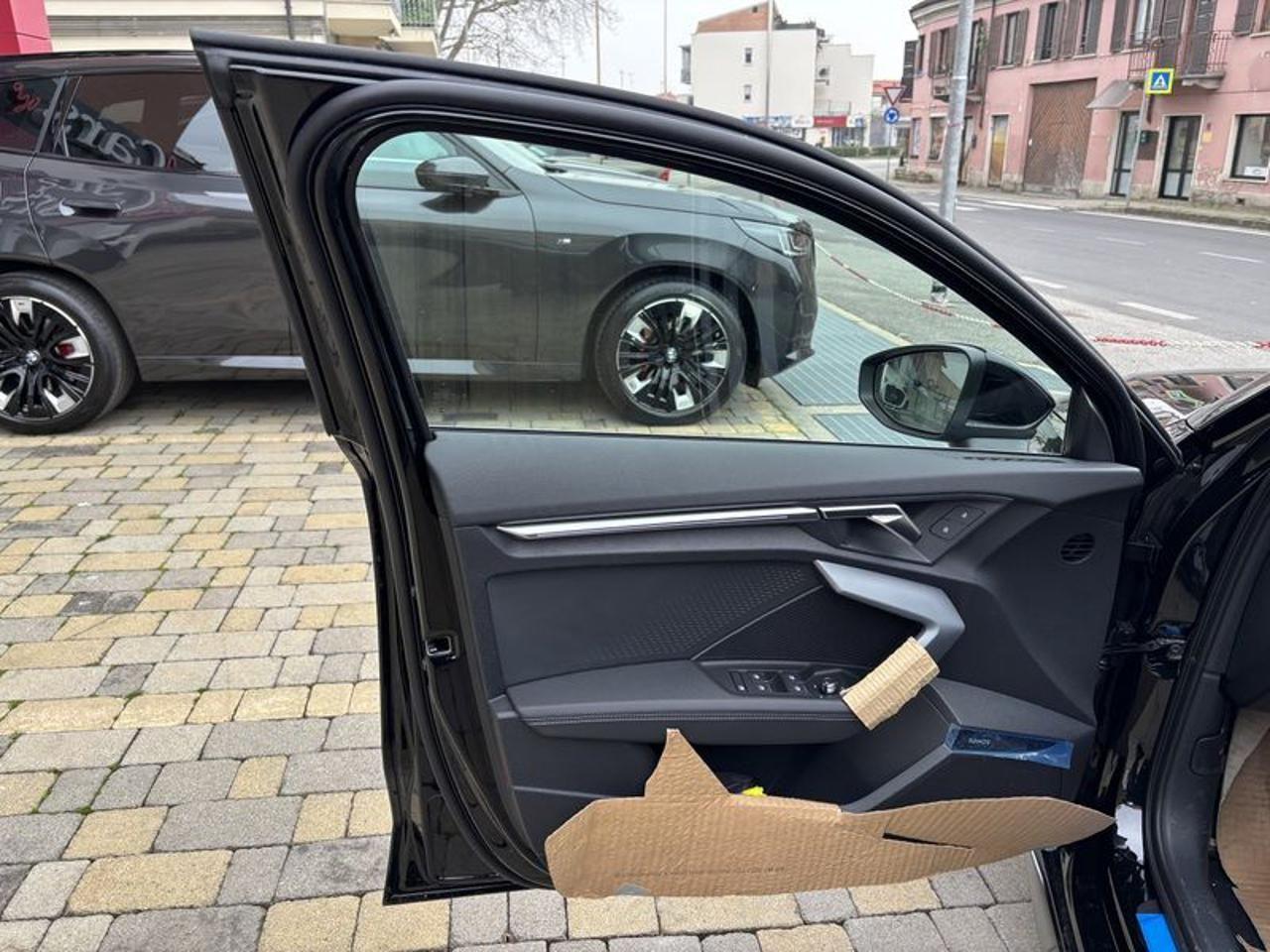 Audi A3 SPB TFSI 110 kW S tronic S line edition MATRIX