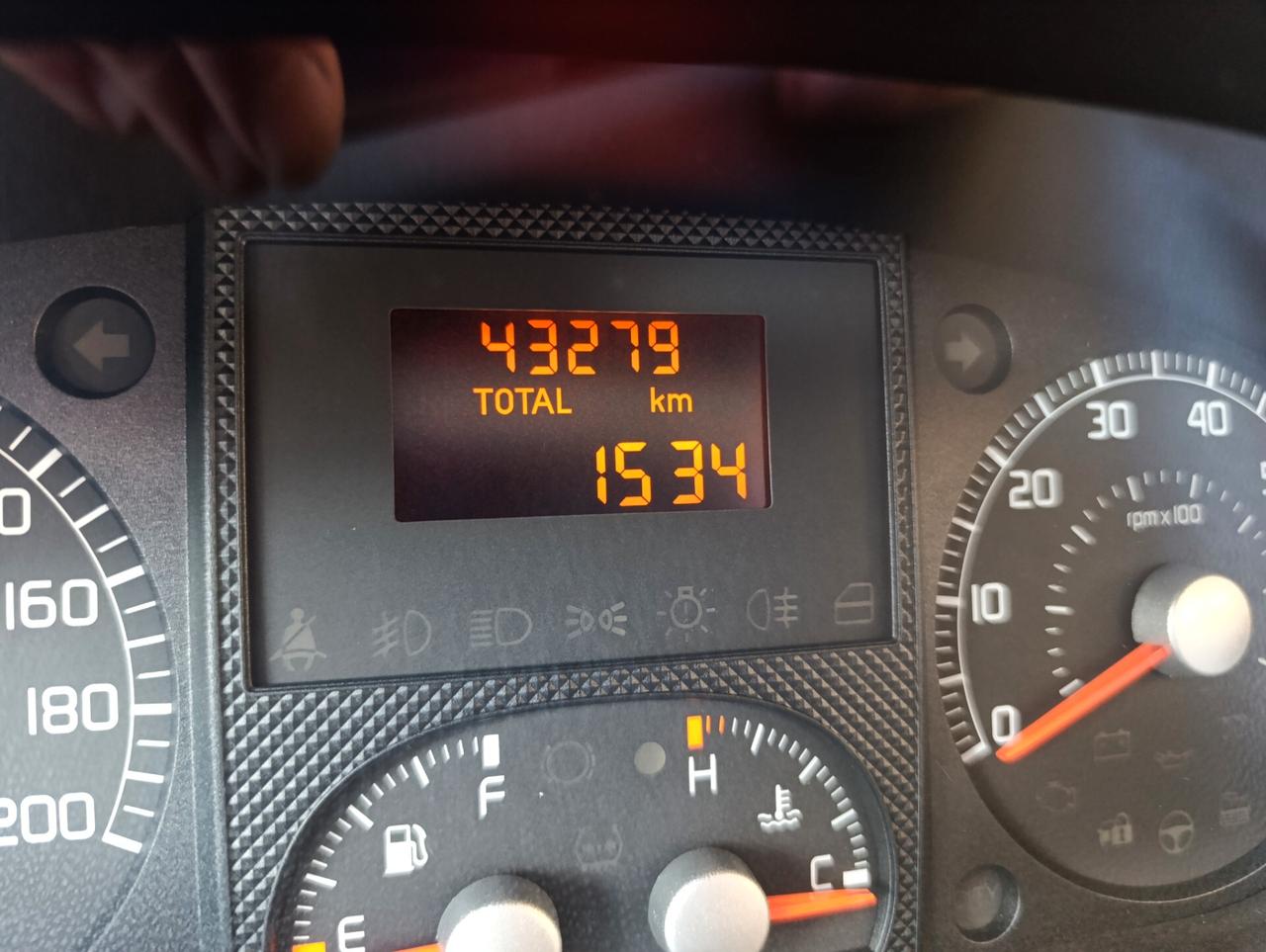 Fiat Idea 1.4 // UNICO PRIRTARIO POCHISSIMI KM