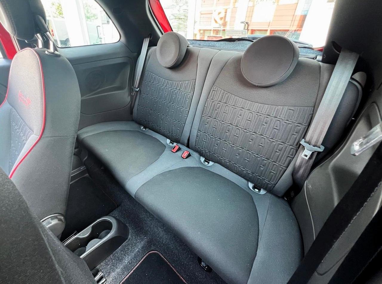 Fiat 500 1.0 Hybrid Red 70CV