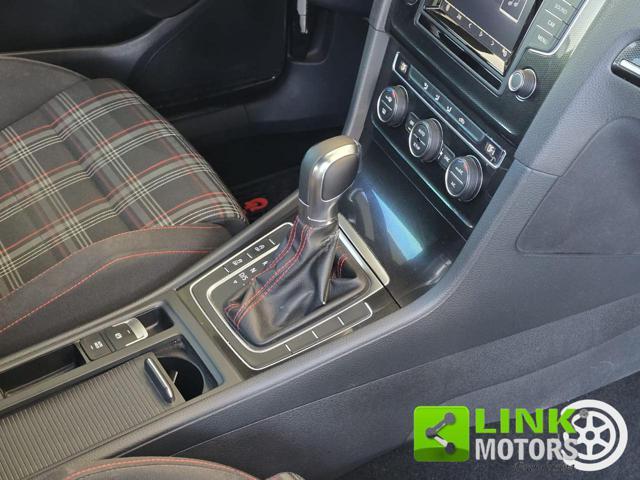 VOLKSWAGEN Golf GTI 2.0 TSI DSG 5p. BlueMotion Technology