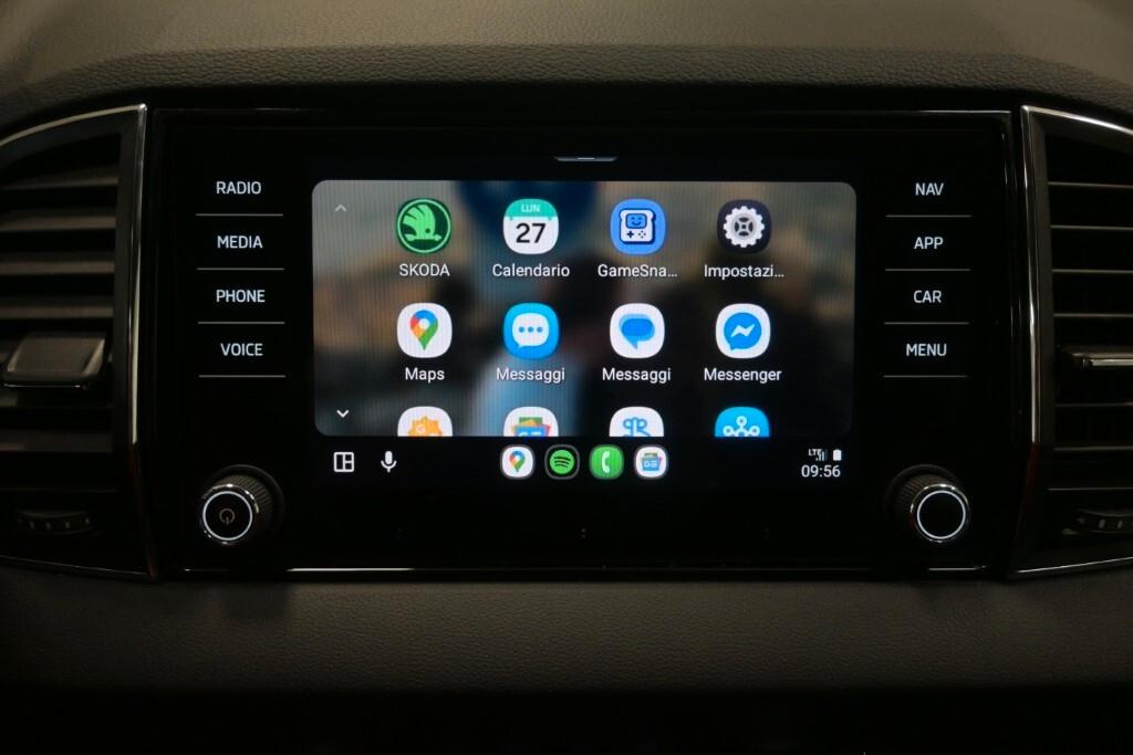 SKODA KAROQ 2.0 TDI 115CV DSG EVO SCR EXECUTIVE ( FARI LED - COCKPIT - ADAPTIVE CRUISE - NAVI - SMARTLINK - PDC - TELECAMERA POST. )