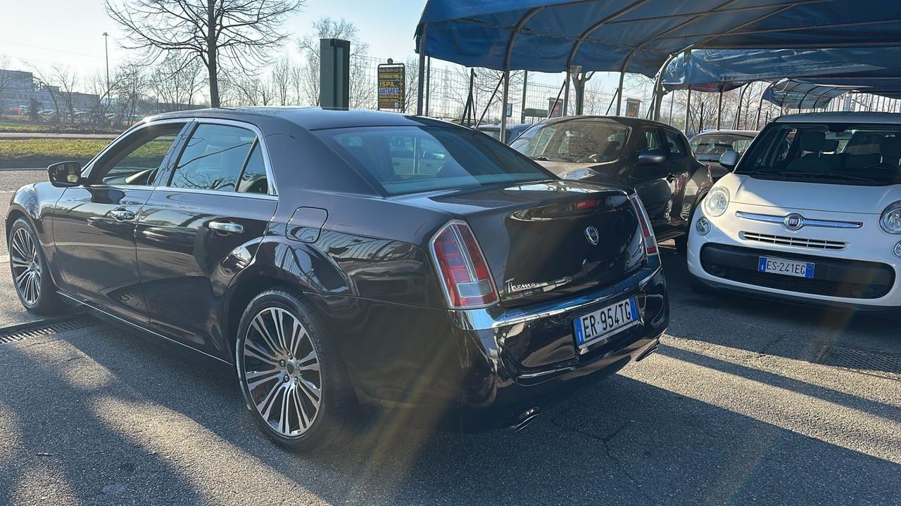 Lancia Thema 3.0 V6 Multijet II 239 CV Executive