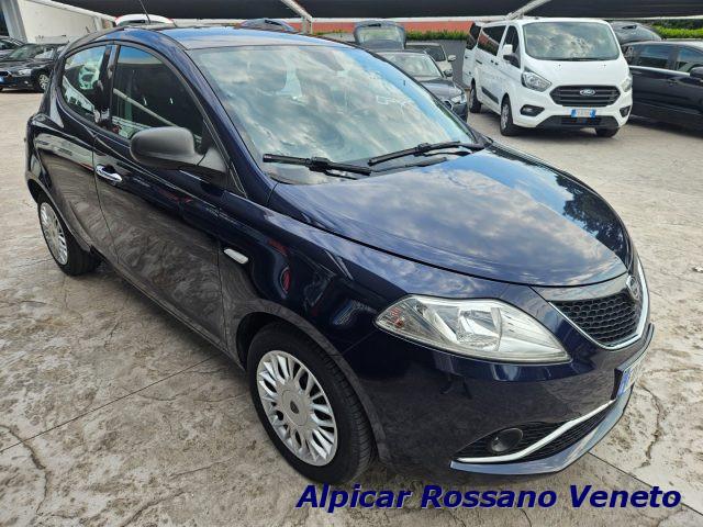 LANCIA Ypsilon 1.2 69 CV 5 porte GPL Ecochic Gold