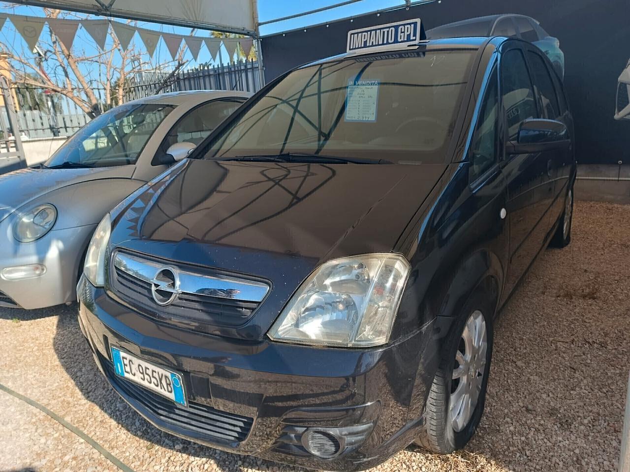 Opel Astra 1.2 Turbo 110 CV Edition