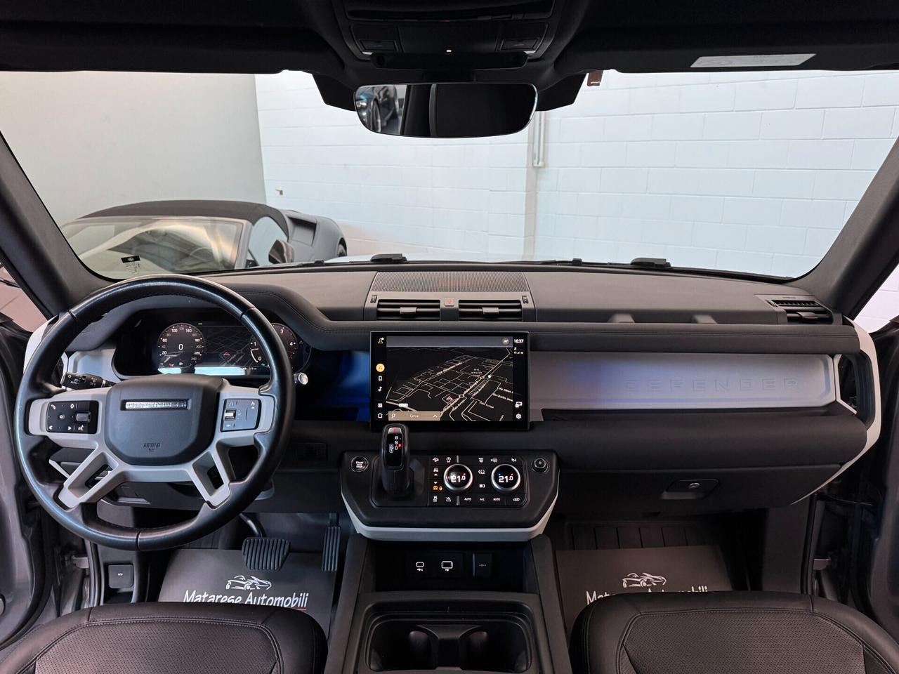 Land Rover Defender 90 SE D200 AWD 3.0cc 200cv Assetto regolabile Navi (PREZZO + IVA)