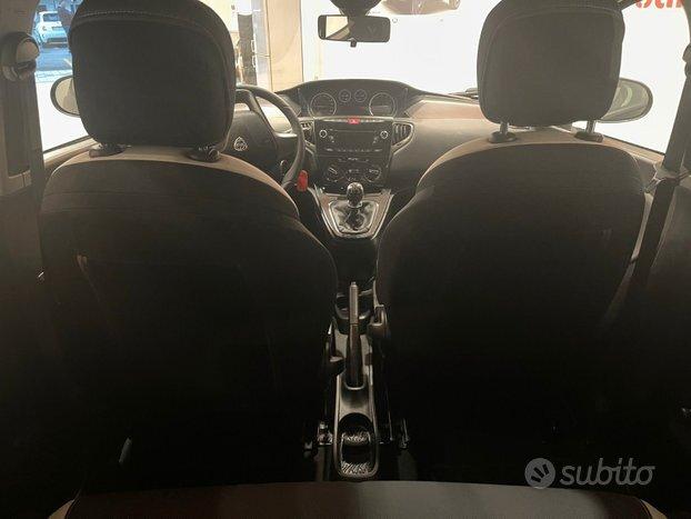 Lancia Ypsilon ECO CHIC