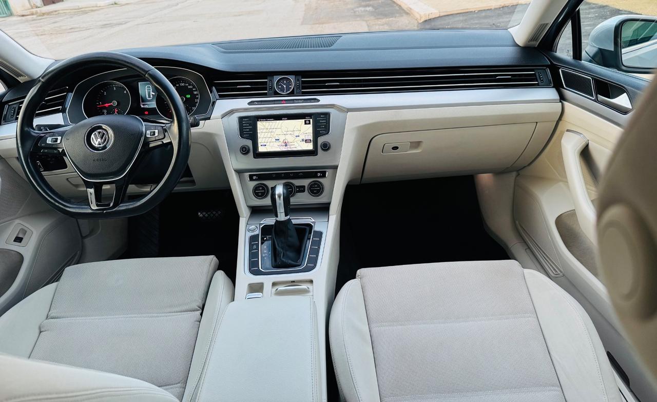 Volkswagen Passat Variant 1.6 TDI DSG Comfortline BlueMotion Tech.