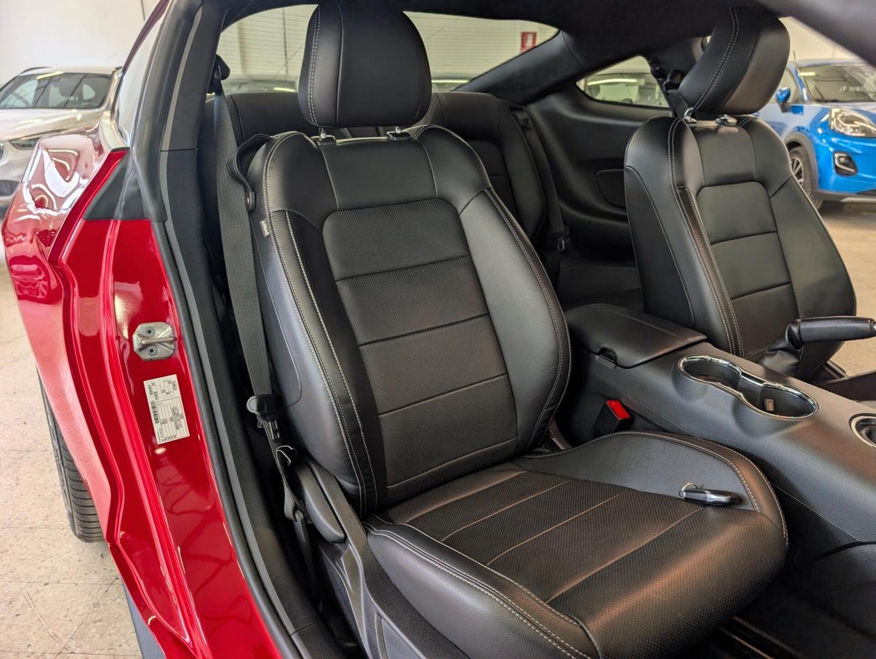 Ford Mustang Fastback 5.0 V8 TiVCT GT MANUALE