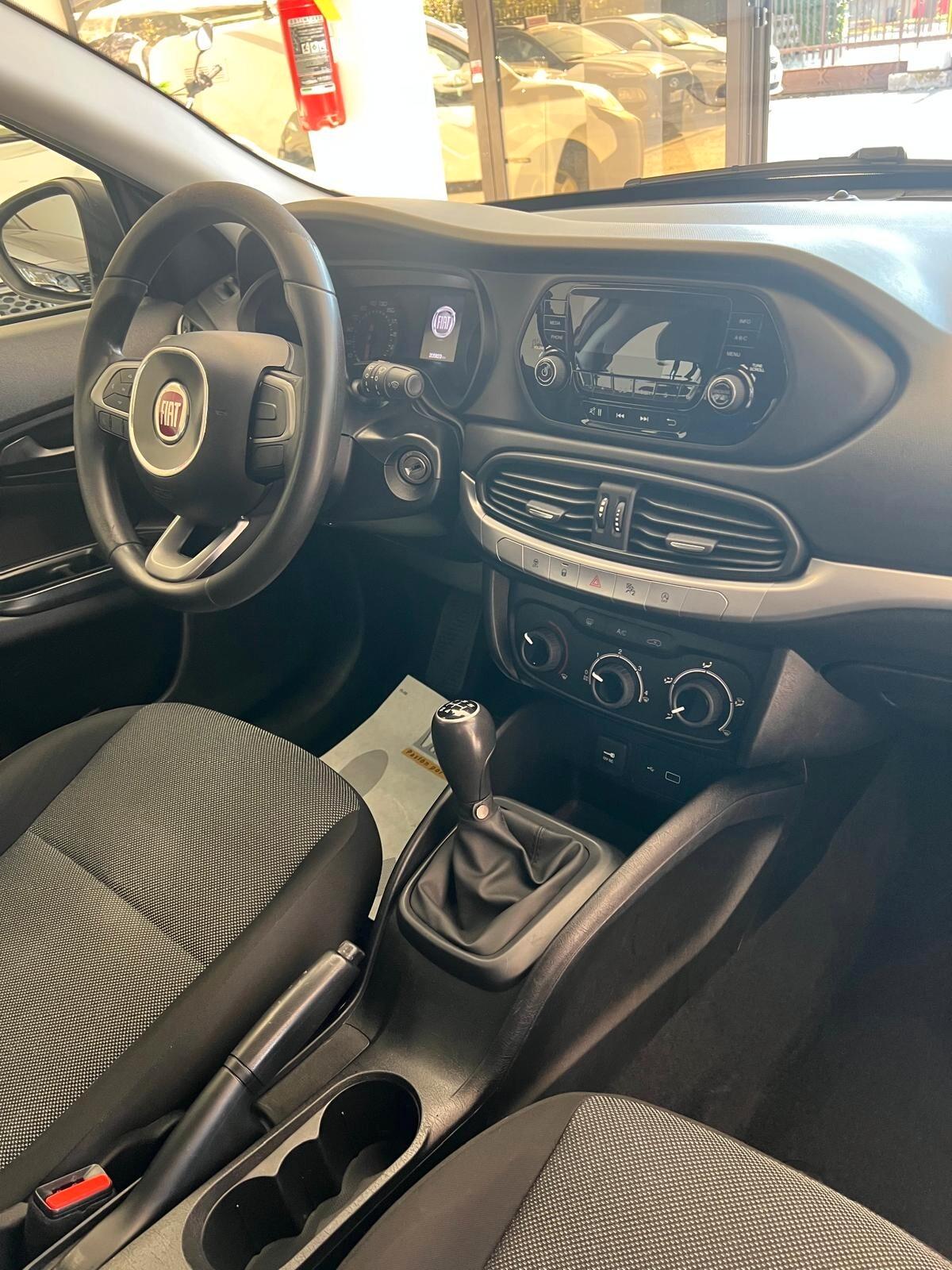 Fiat Tipo 1.3 Mjt S&S 5 porte Easy