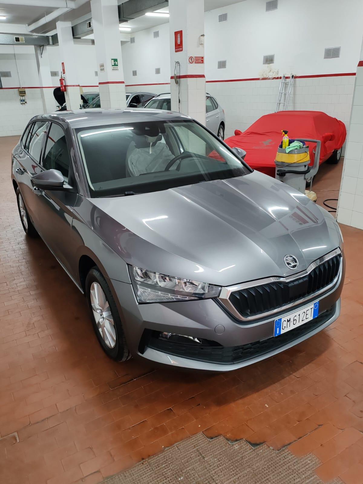 Skoda SCALA 1.0 tsi Ambition 110cv "SOLO 300 KM"