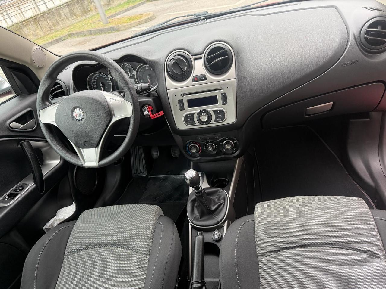 Alfa Romeo MiTo 1.4 78 CV Distinctive Sport Pack