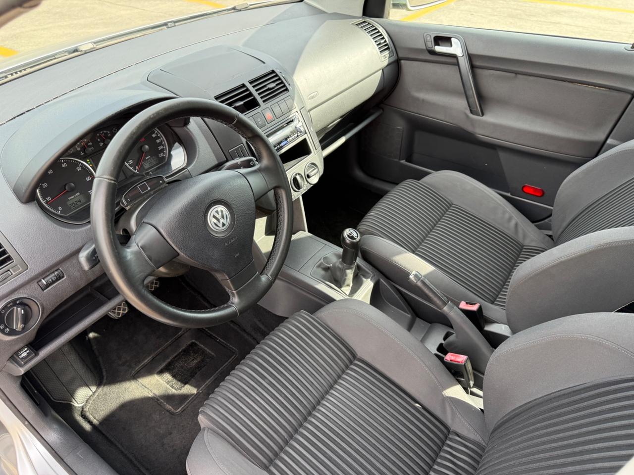 Volkswagen Polo 1.4/80CV 16V 5p. Comfort. BiFuel G