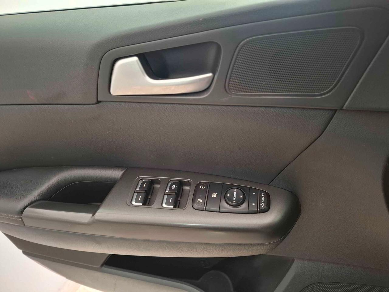 Kia Sportage 1.7 CRDI - 2017 TETTO APRIBILE