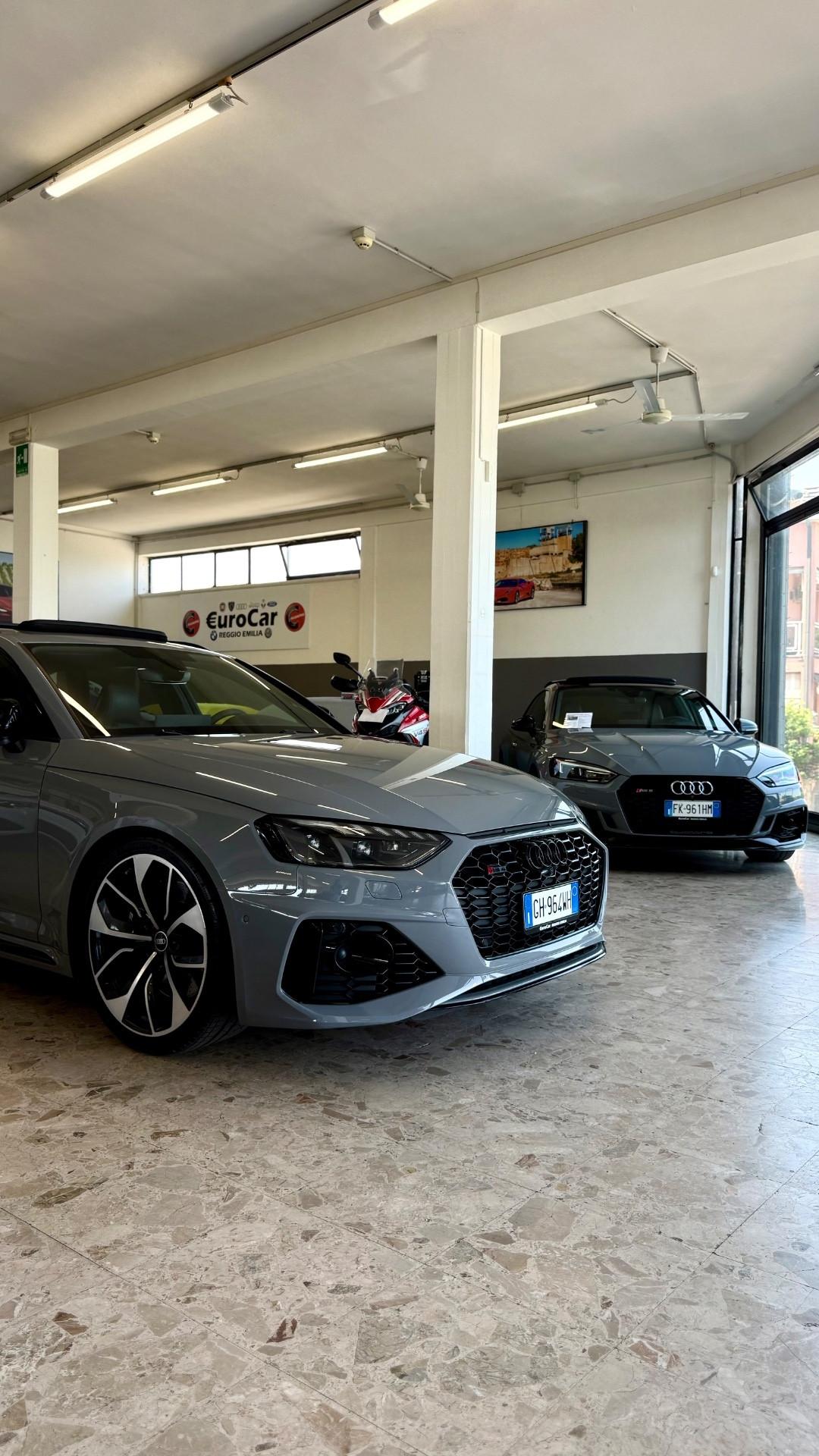 Audi RS4 avant 2.9 v6 tfsi 450cv quattro tiptronic 05/2022 TETTO NARDO' 360' MASSAGGI