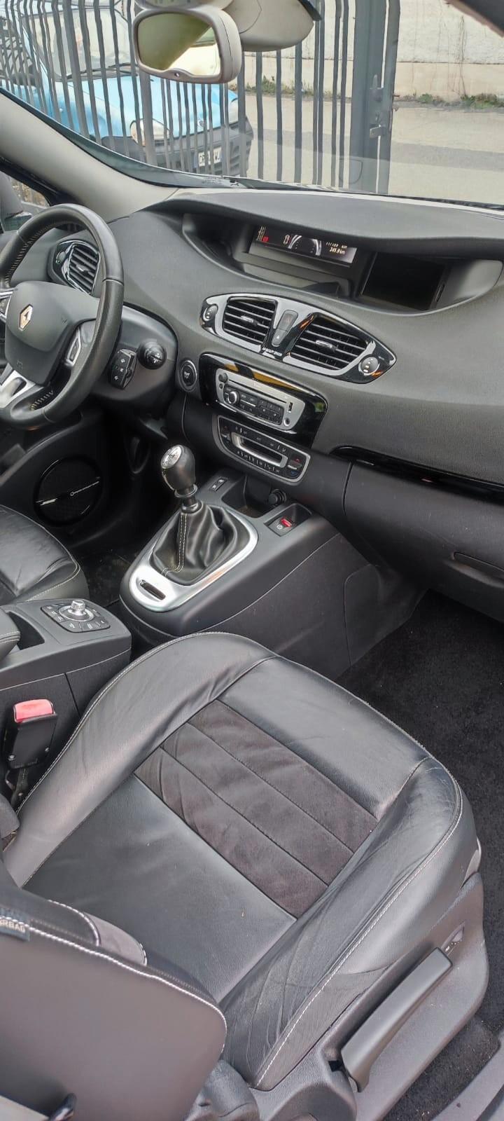 Renault Scénic XMod 1.6 dCi Bose 7 POSTI