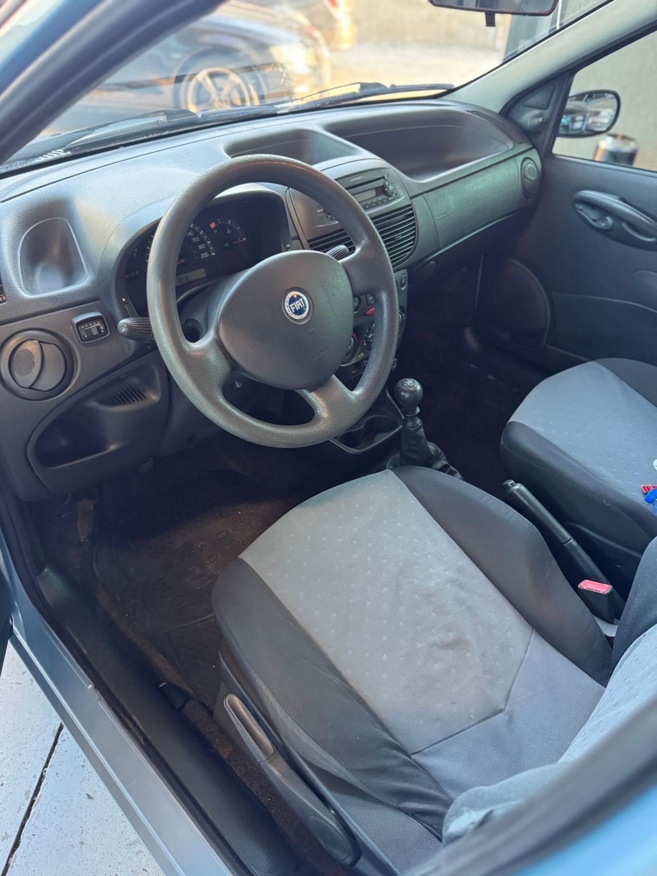 Fiat Punto 1.2 5 porte Active Natural Power