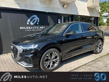 AUDI Q8 50 TDI 3x Sline Pano 7 anni garanzia ?990/mese