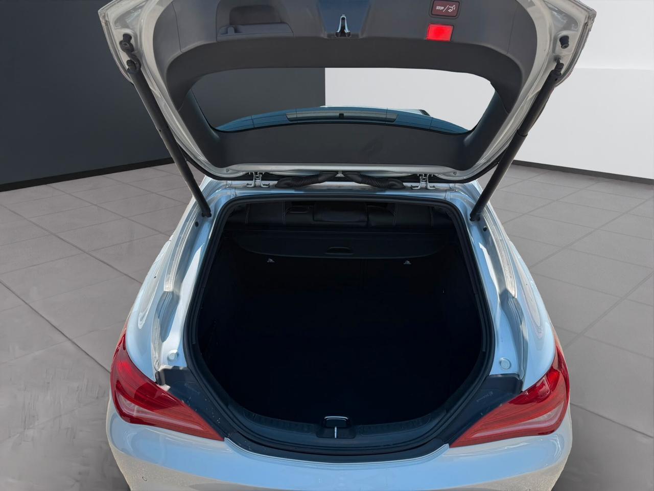 Mercedes-benz CLA 220 Shooting Brake d (cdi) Premium auto