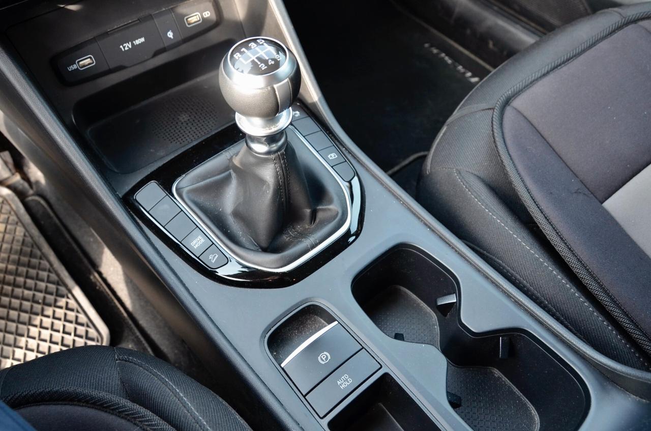 HYUNDAI TUCSON 1.6 T-GDI MHEV 48V XTECH 2wd 150cv, UNICOPROPRIETARIO, GAR. UFFICIALE, SERVICE HYUNDAI, BOLLO 1/27, RETROCAMERA, PERMUTE