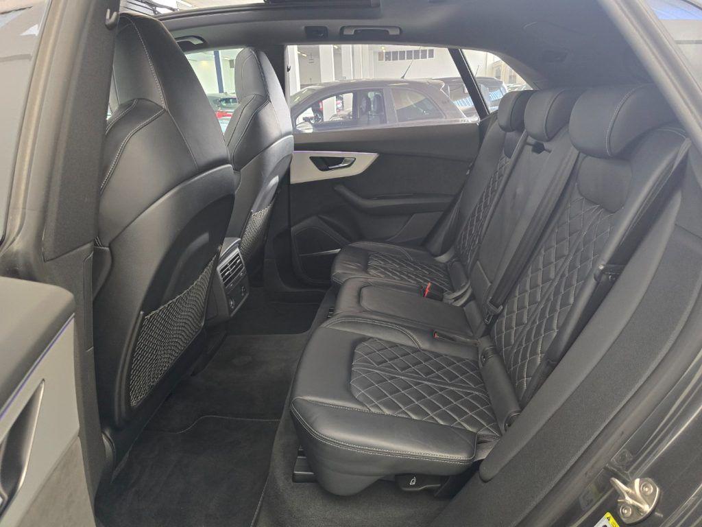 Audi Q8 50 TDI 286 CV quattro tiptronic Sport + Tetto