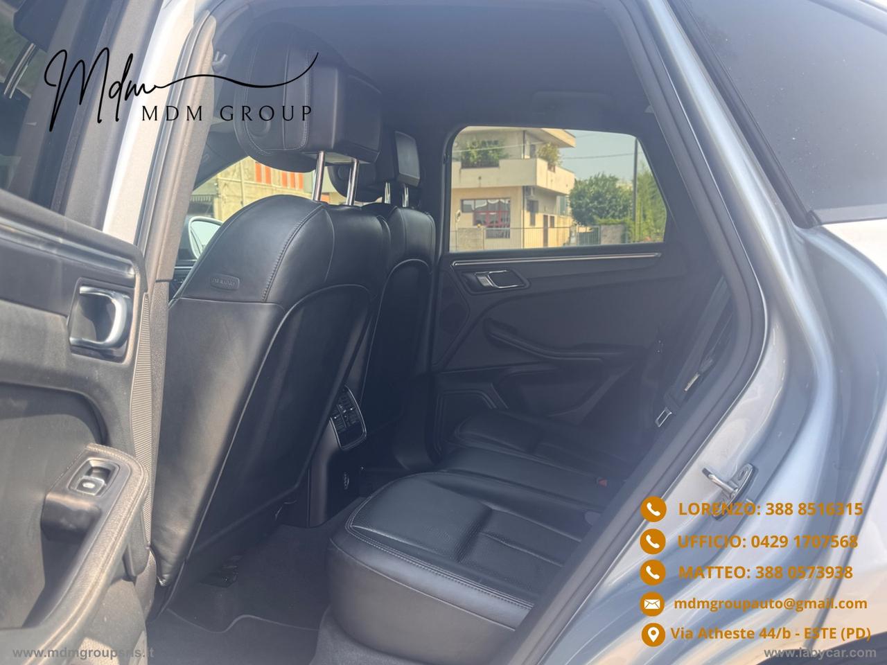 PORSCHE Macan 2.0