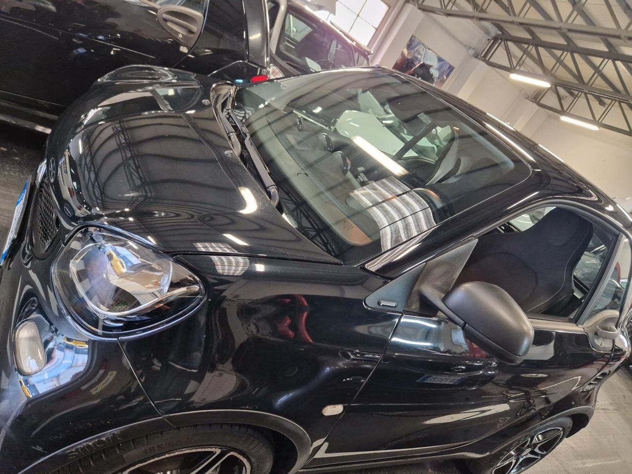 Turbo total black solo 42000km full garanzia