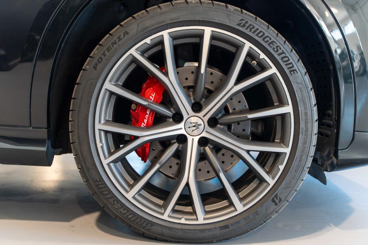 Maserati Grecale V6 530 CV AWD Trofeo CARBONIO/TETTO/SONUS