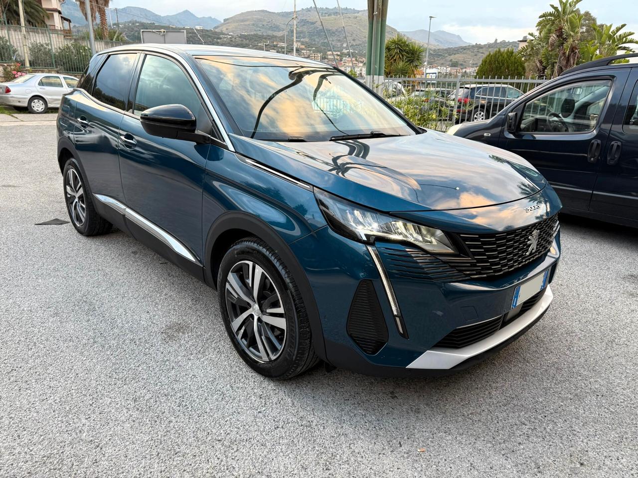 Peugeot 3008 2022 BlueHDi 130 S&S EAT8 Allure