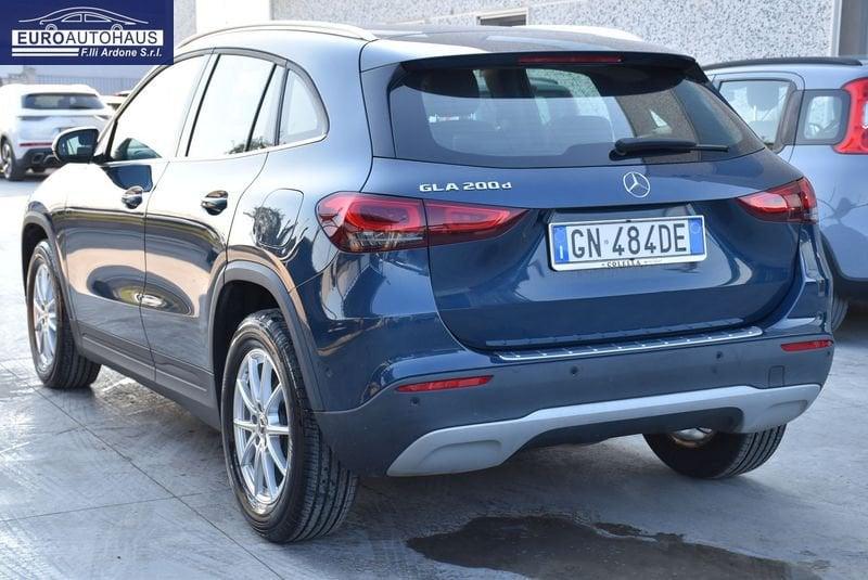 Mercedes-Benz GLA GLA 200 d Automatic Business Extra