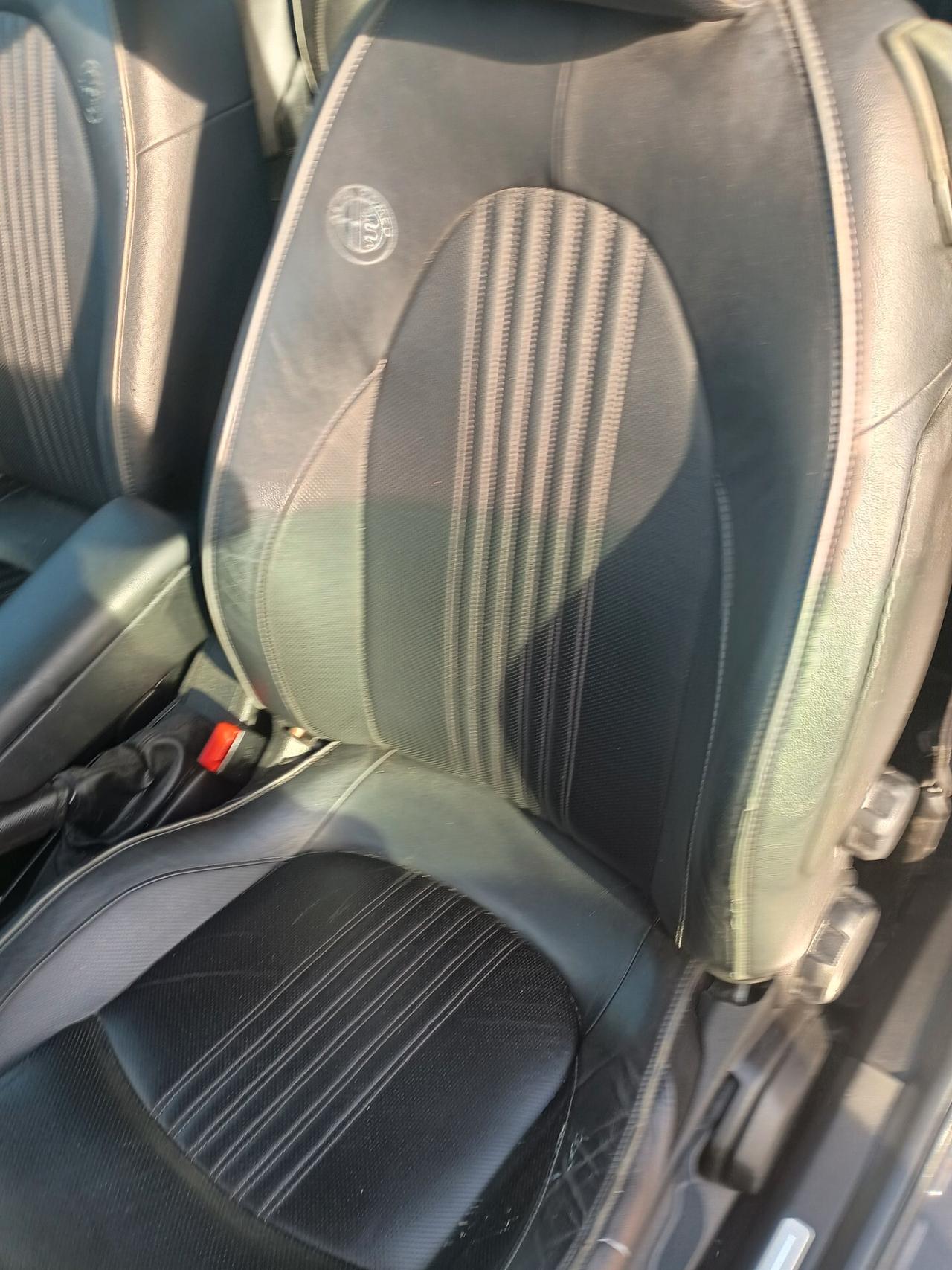 Alfa Romeo MiTo 1.4 T 120 CV GPL Distinctive