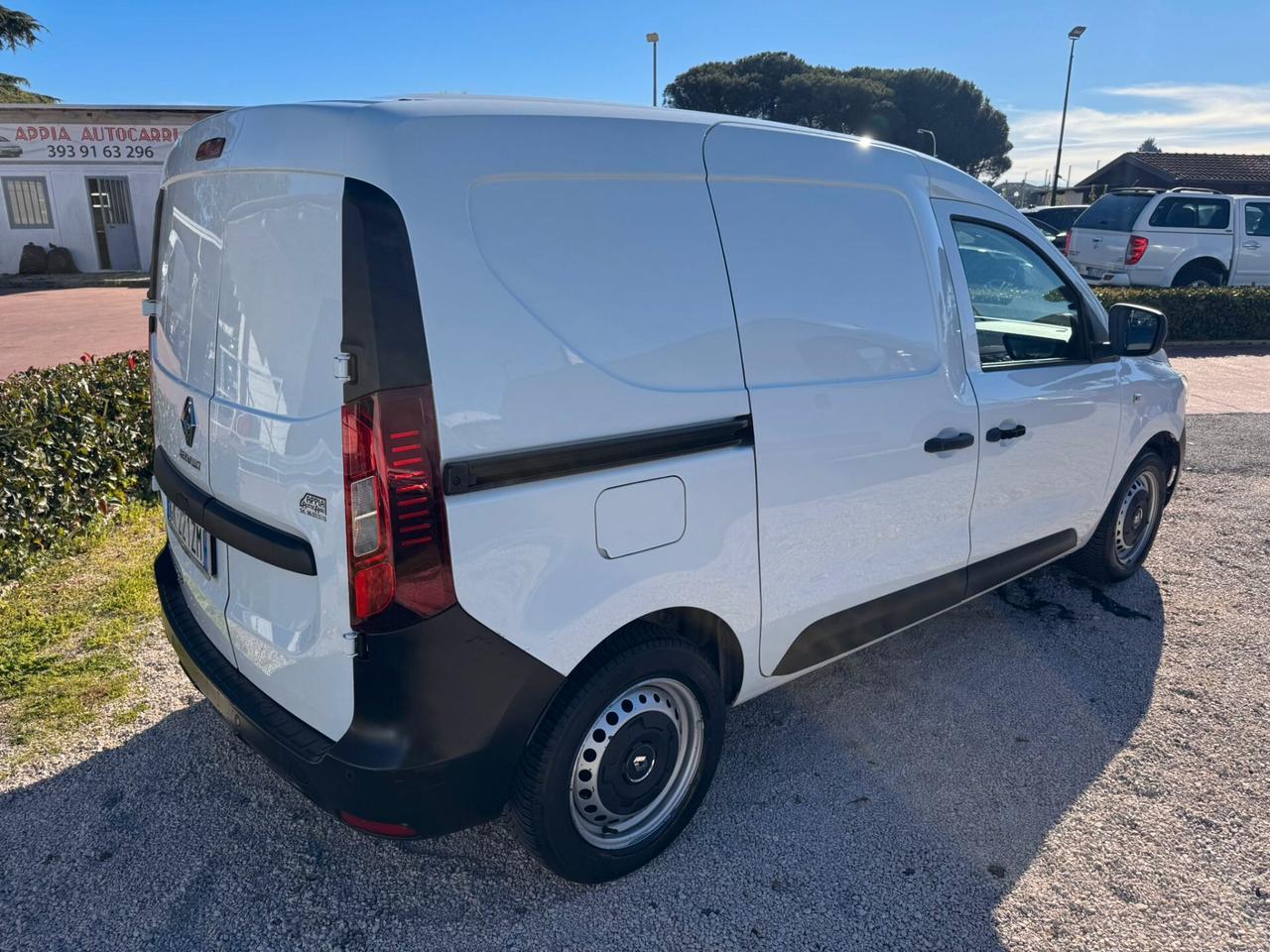 RENAULT EXPRESS 1.5DCI 95CV E6D-I 2022