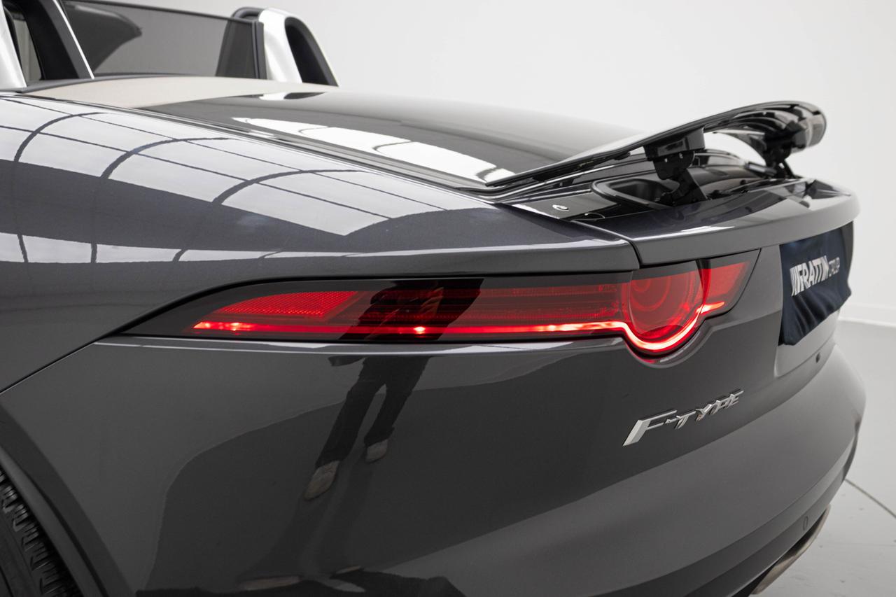 JAGUAR F-TYPE 2.0 AUT. CONVERTIBILE R-