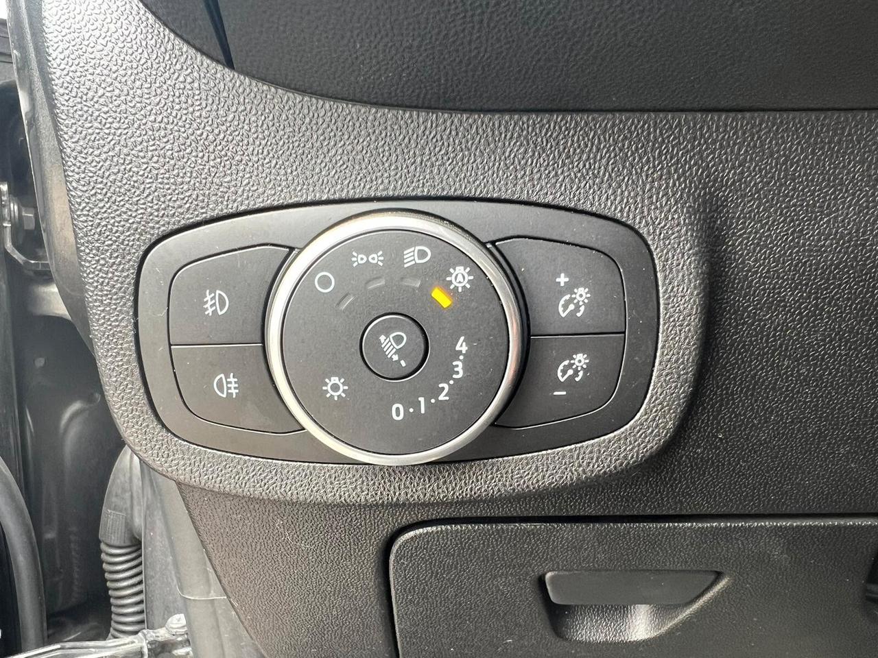 Ford Fiesta 1.1 75 CV GPL 5 porte Plus