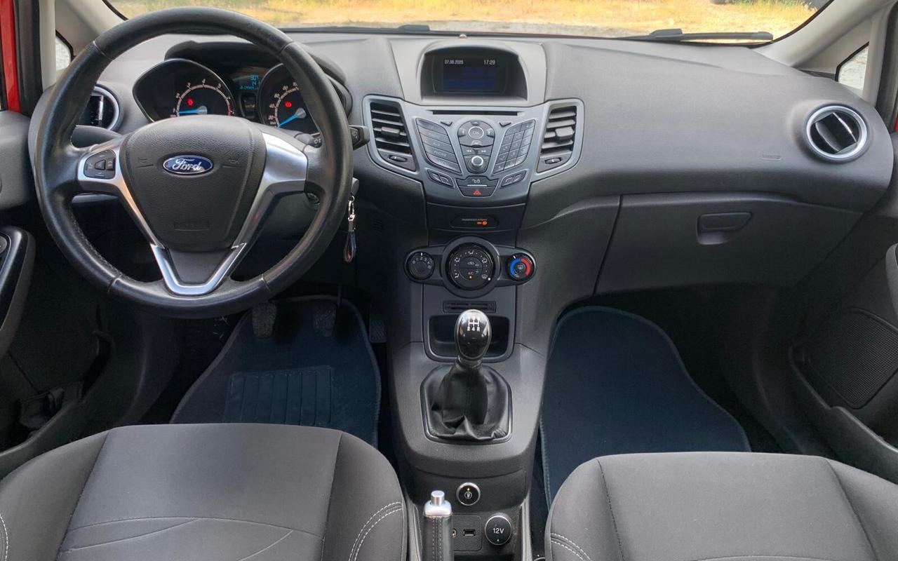 Ford Fiesta 1.4 5 porte Bz.- GPL Black & White Edition