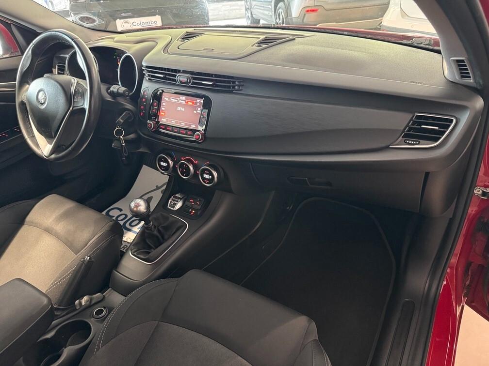 Alfa Romeo Giulietta 1.6 jtdm 120cv Navi Led 16" Neopat