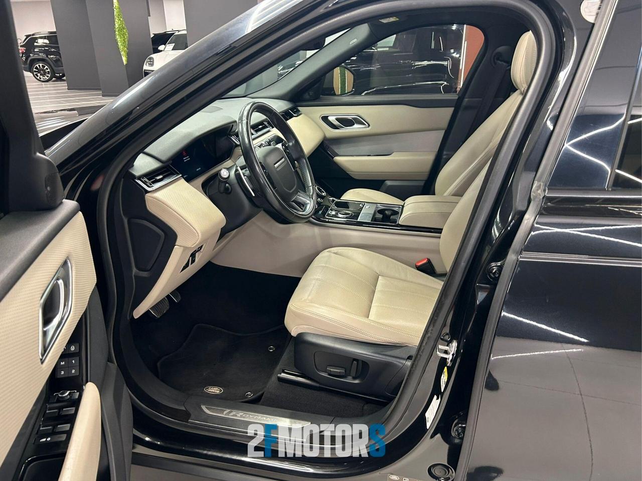 Land Rover Range Rover Velar 2.0D I4 240 CV HSE