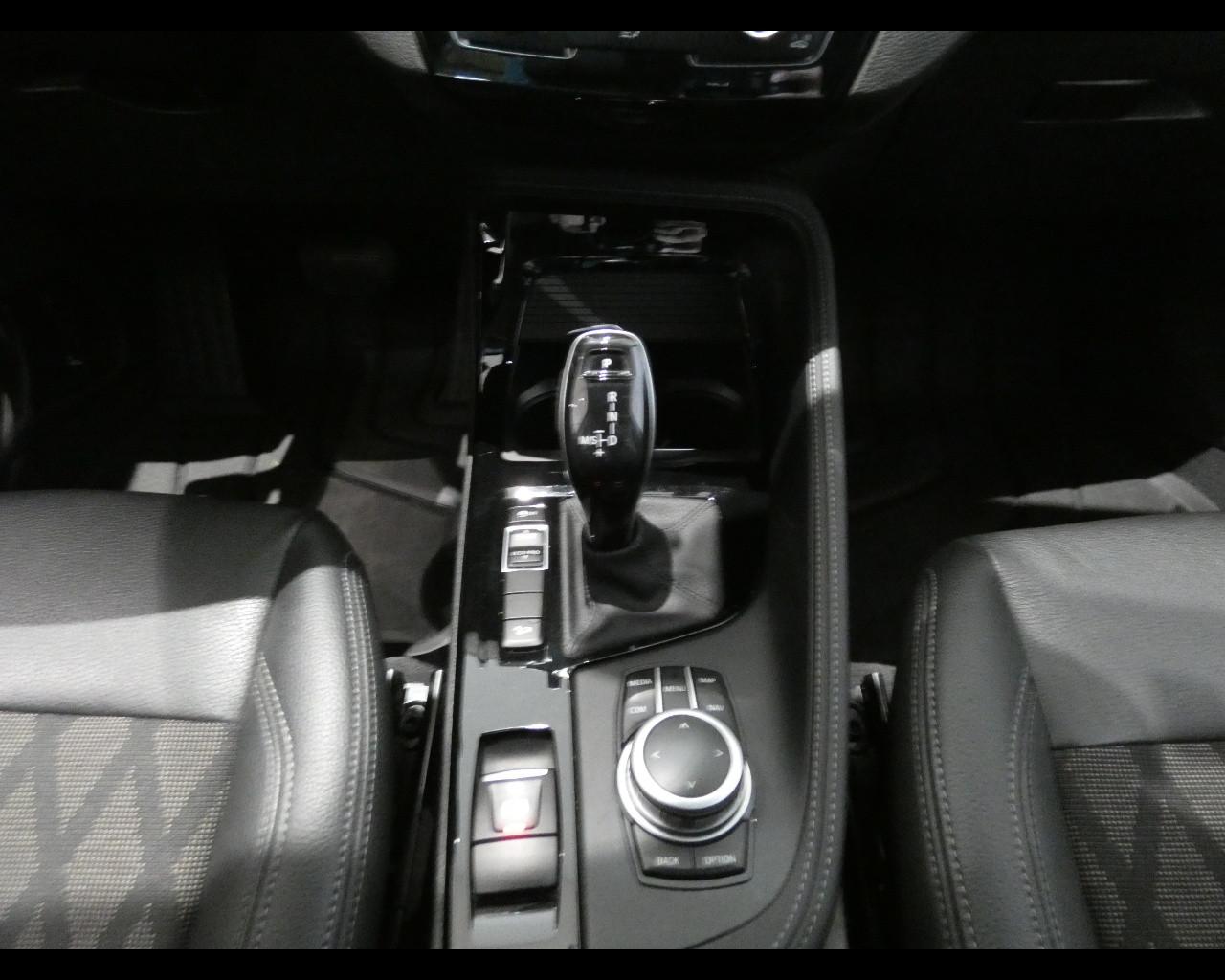 BMW X1 (F48) - X1 xDrive18d xLine