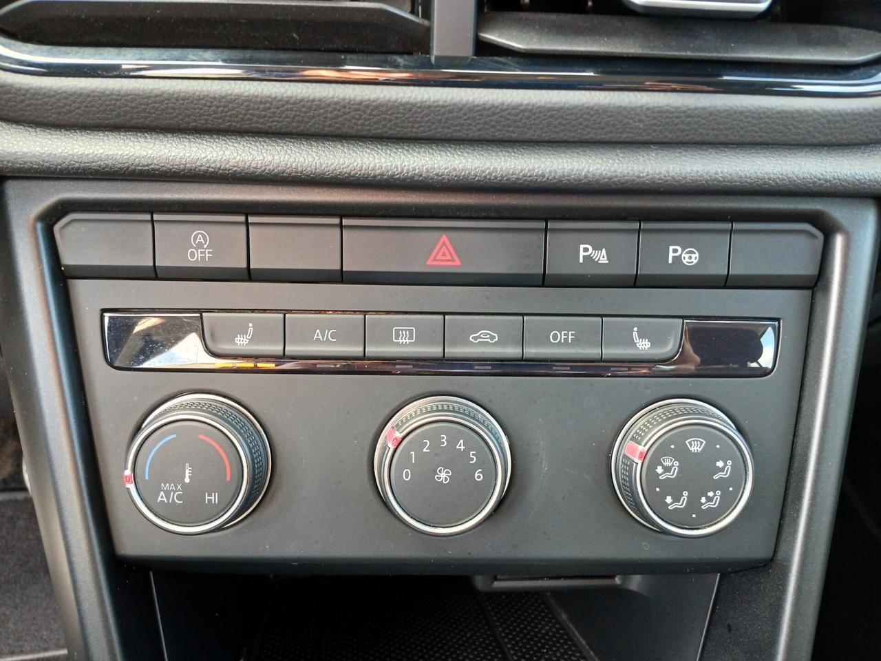 VOLKSWAGEN T-ROC 1.0 TSI 110CV LIFE 2022 BENZINA