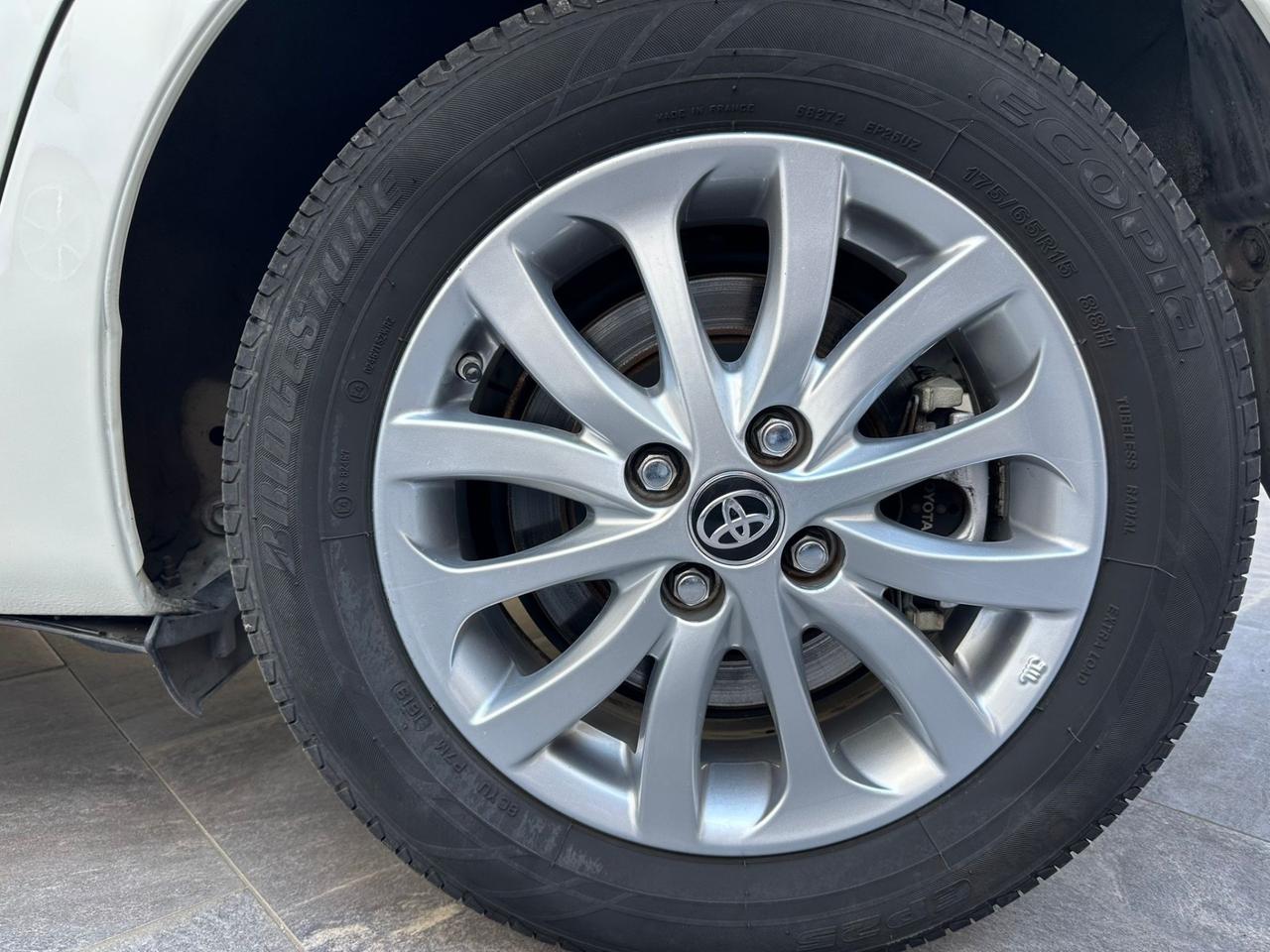 Toyota Yaris 1.4 D-4D 5 porte Lounge