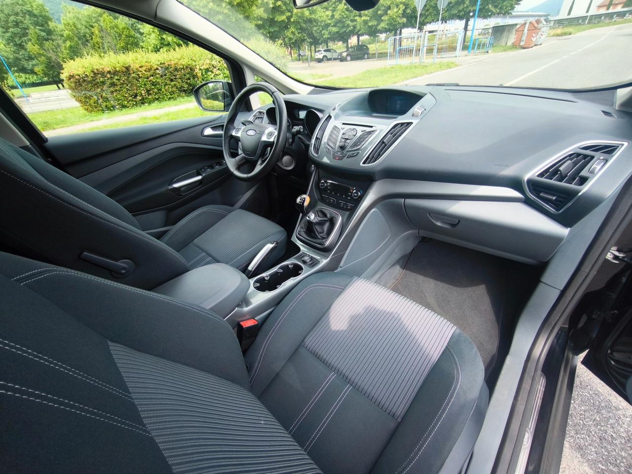 FORD C-MAX 1,6 TDCI – TITANIUM- OK NEOPATENTATI