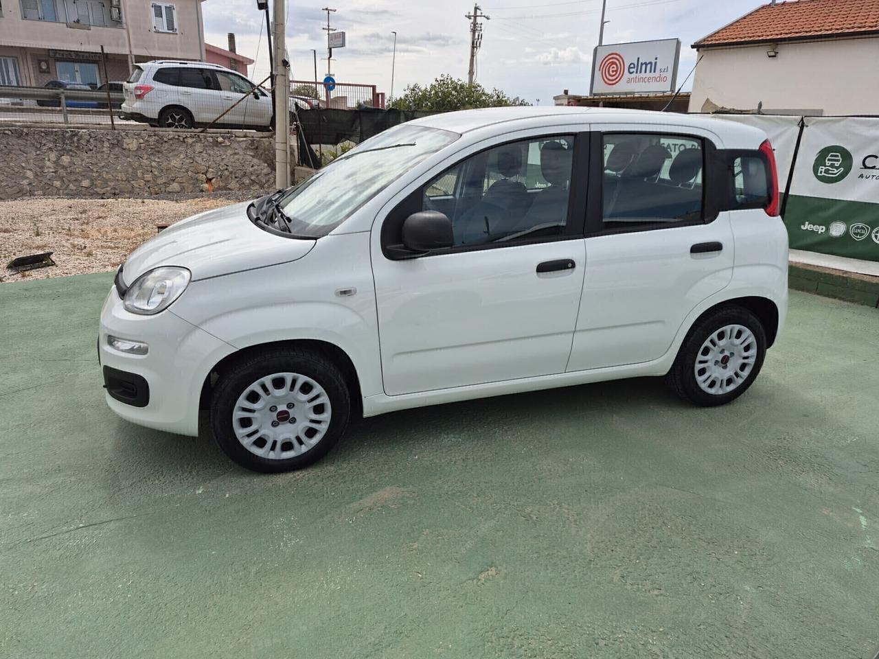 Fiat Panda 1.2 Easy 69cv 5 porte 4 cilindri