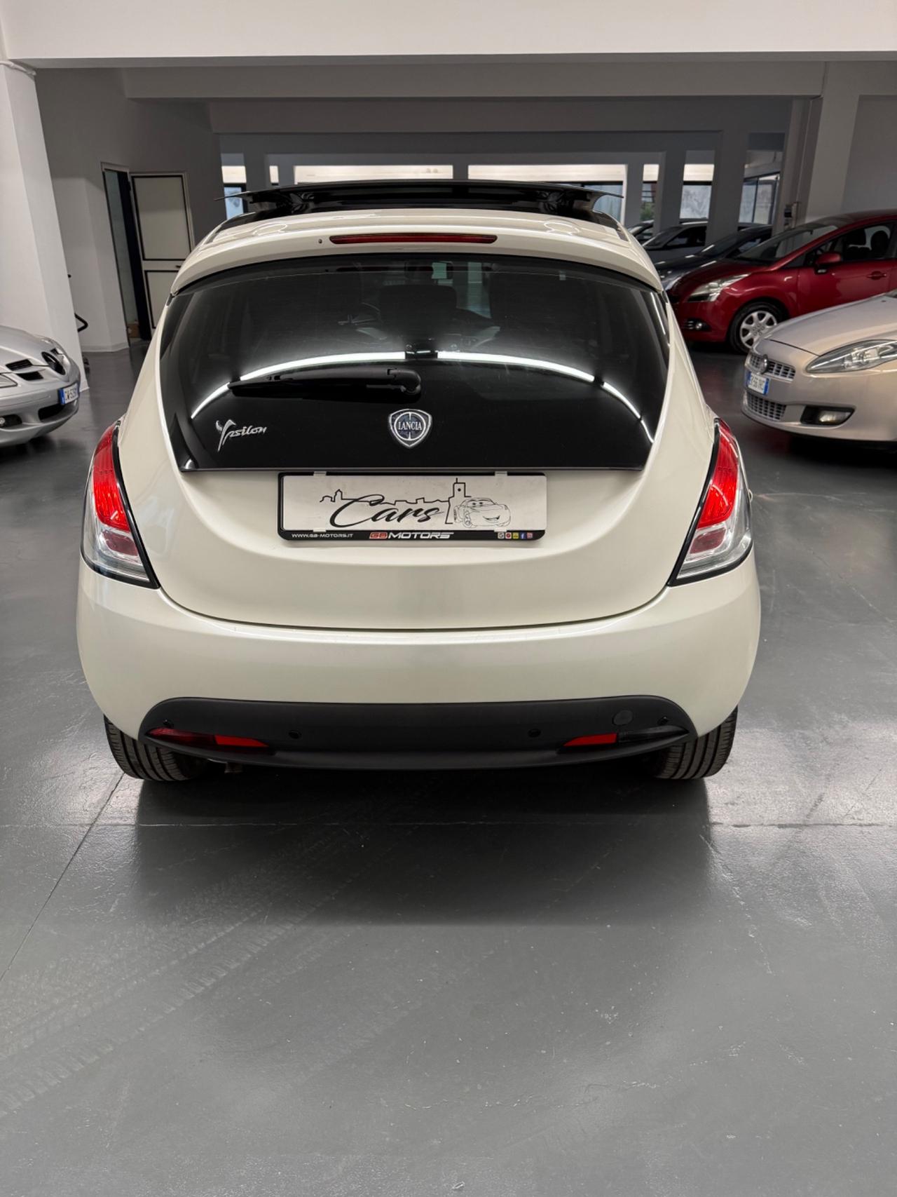 Lancia Ypsilon 1.2 69 CV Platinum