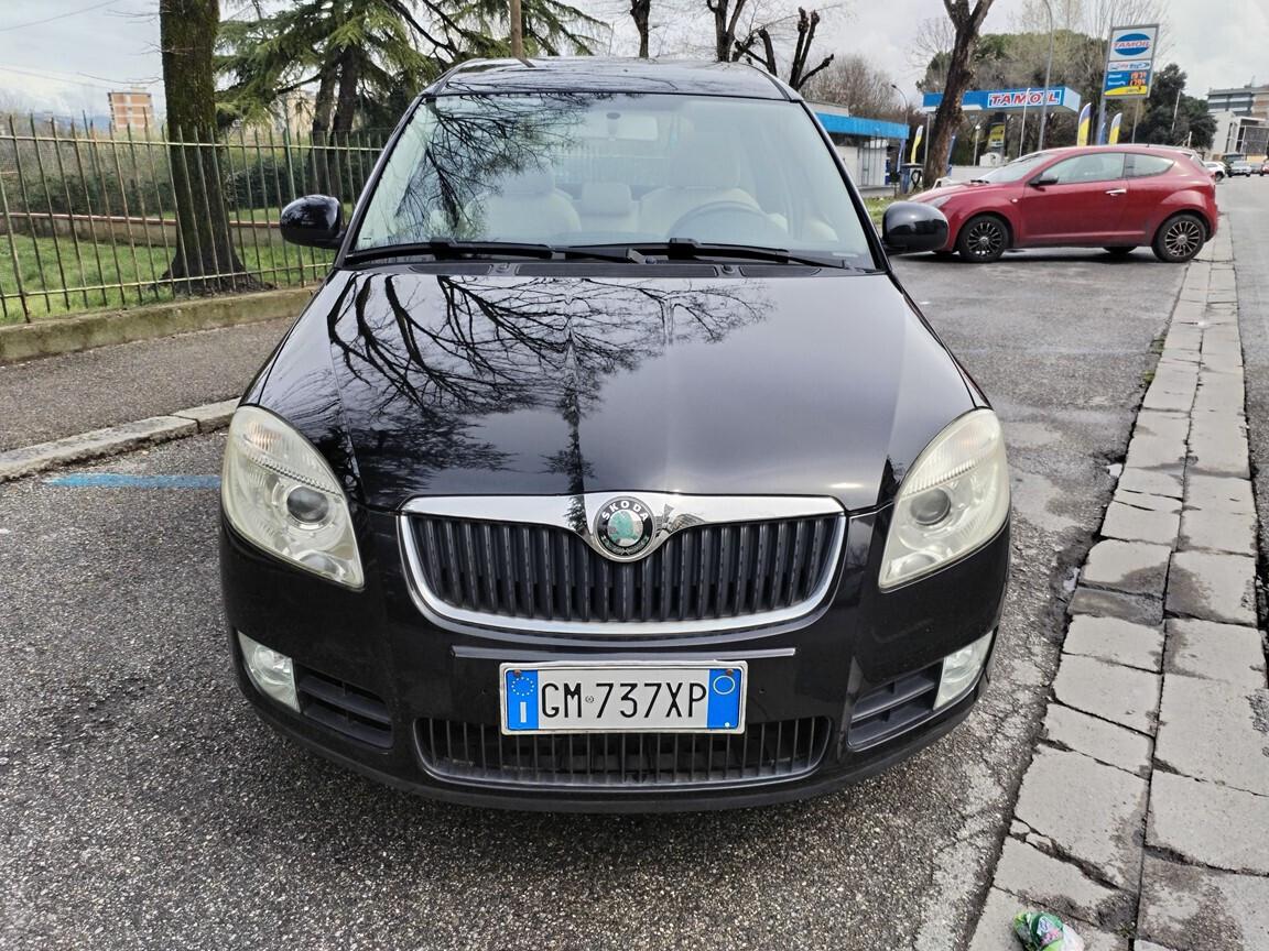 Skoda Roomster 1.4 16V Sport 90000km tetto panoramico consegna con manutenzioni fatte